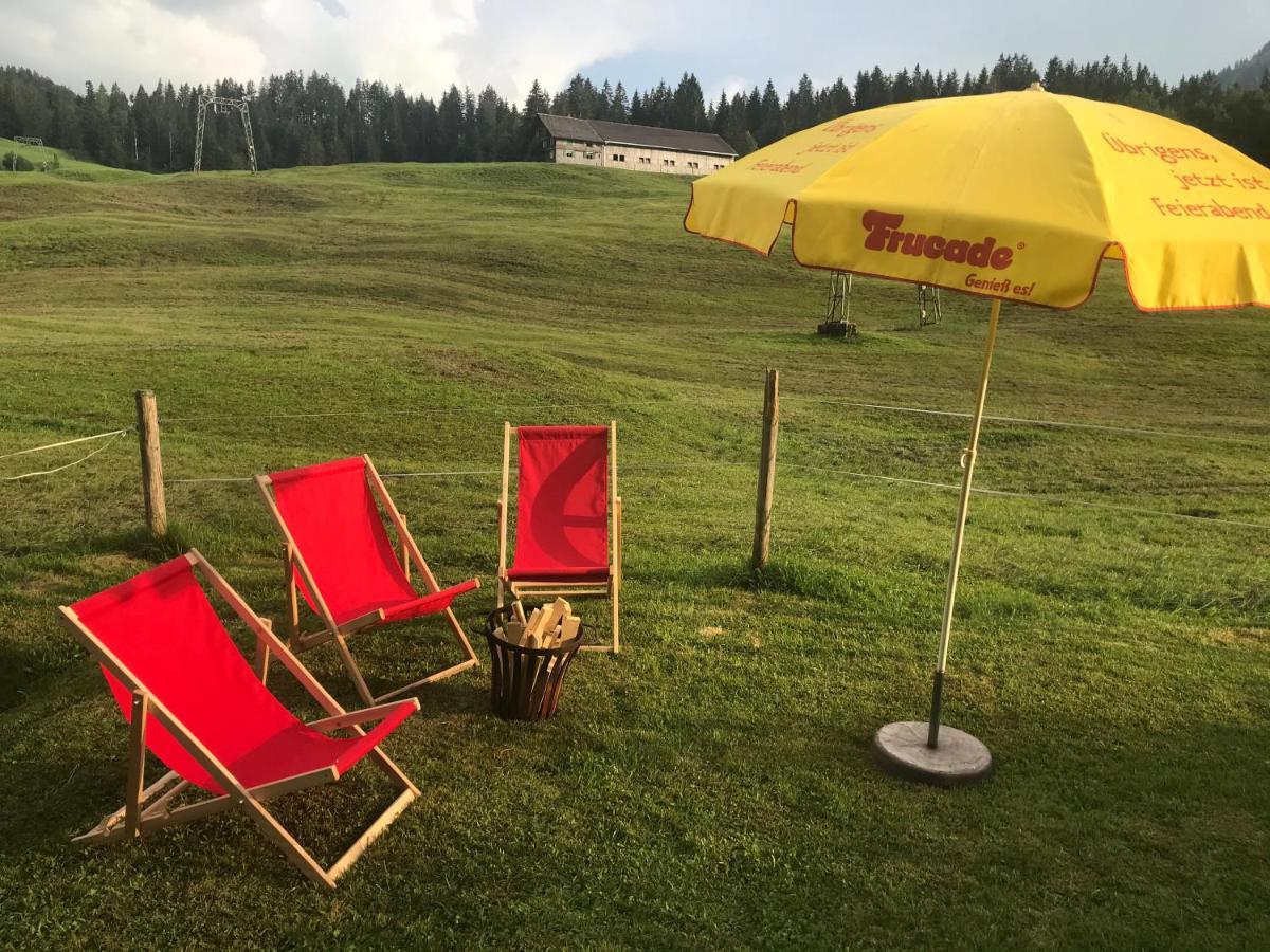 Ferienwohnung Morgentau Am Rande Der Wildnis Sibratsgfäll Exteriör bild